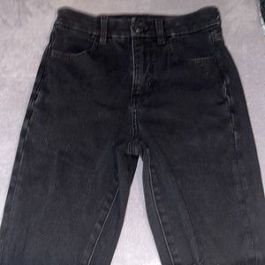AE Black Distressed Dream Jean